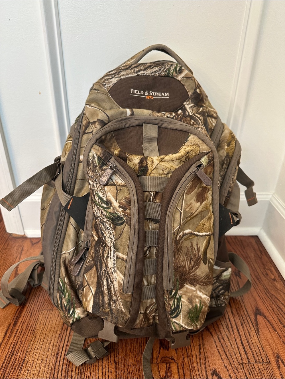 Field & Stream Realtree Camouflage Backpack - Brown/Tan/Green